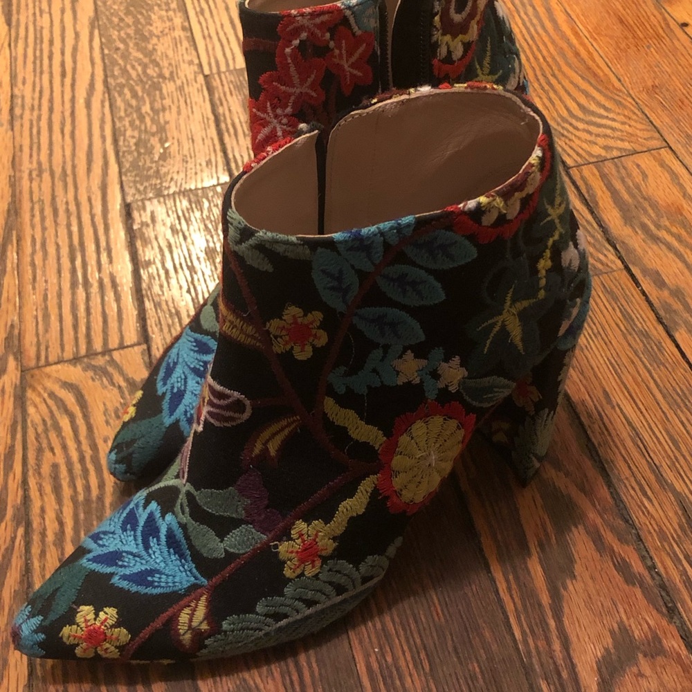 Stuart weitzman boots